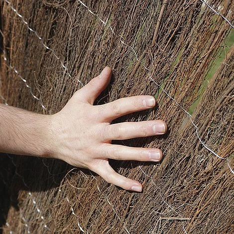 Brushwood Thatch Screen Roll - 1X4M(2CM DIAMETER) 6 Brushwood Thatch Screen Roll - 1X4M(2CM DIAMETER) - Image 6